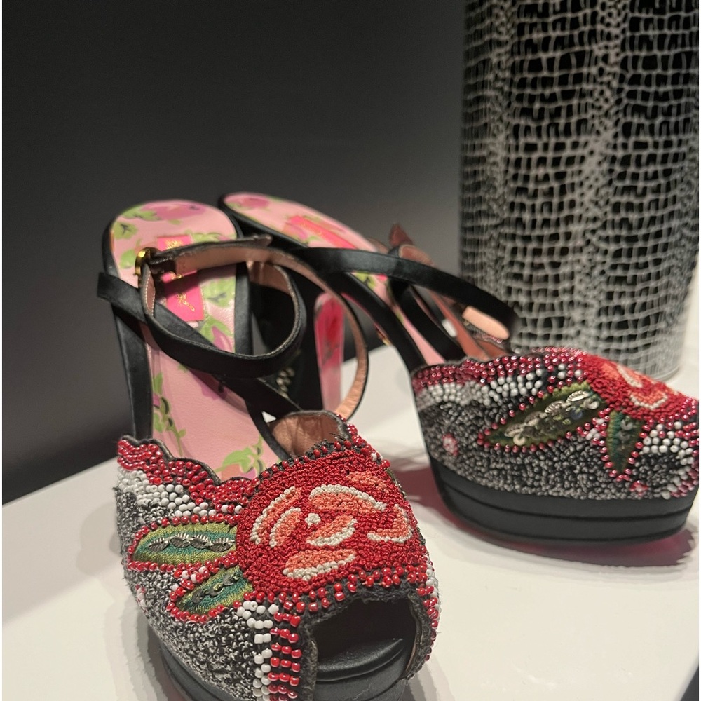 Betsy Johnson Limited Edition Wrap-Around Ankle Strap Peep Toe Pumps - 7 US